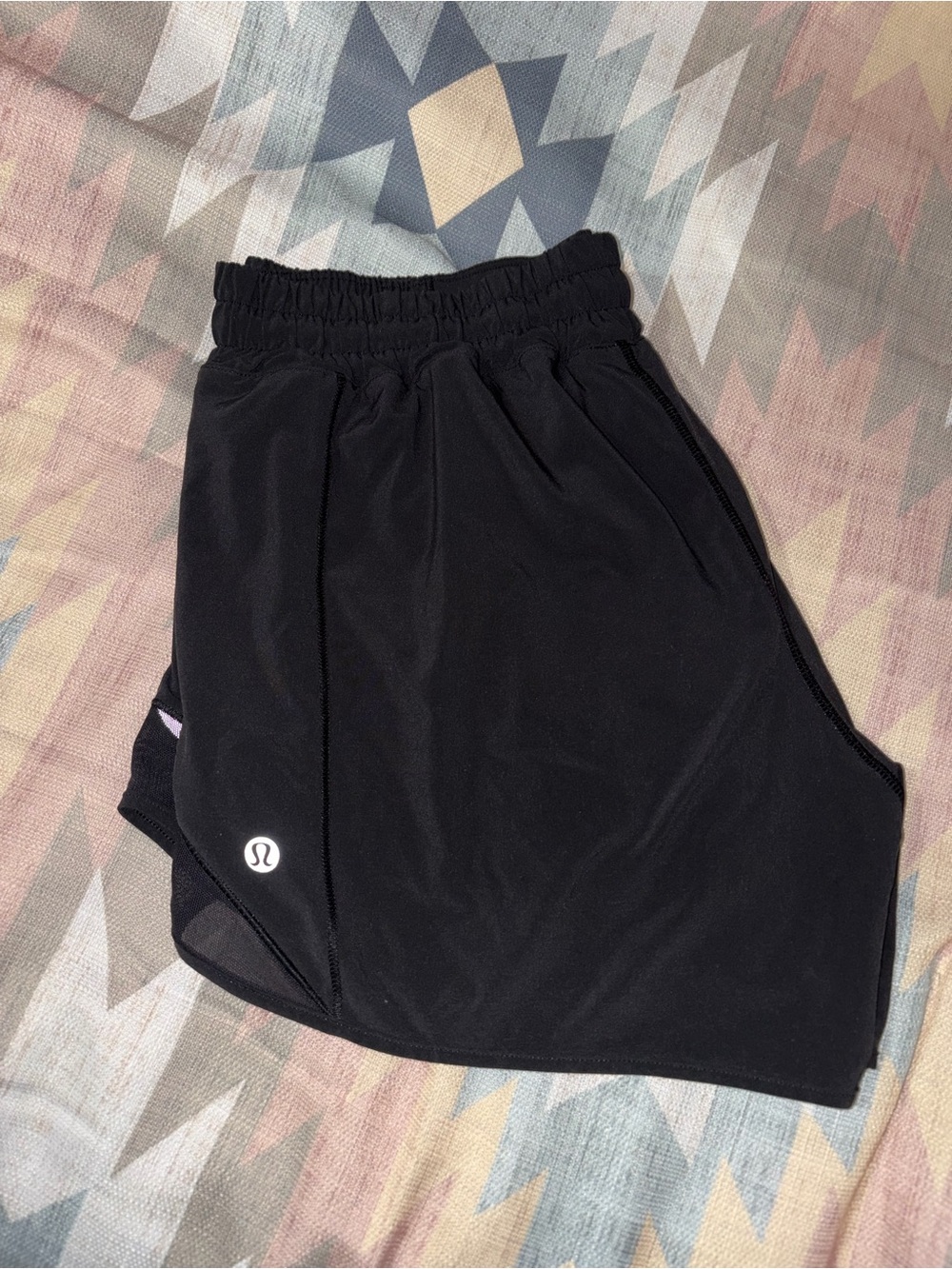 Lululemon Hotty Hot Shorts (Tall) - Picture 2 of 8